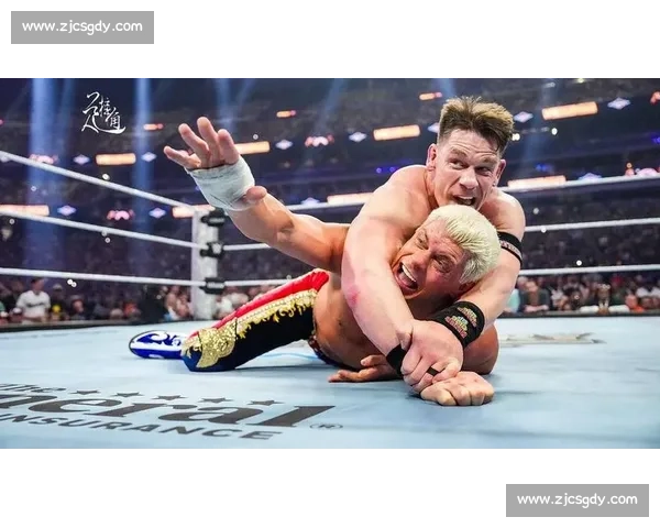 WWE塞纳与洛克巅峰对决回顾:时代交锋与擂台传奇再燃战火